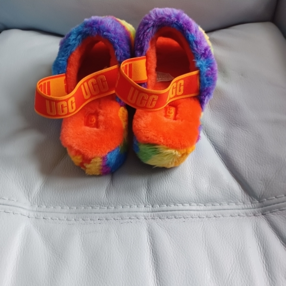 UGG Australia Women Fluff Multi-Colored Slide Sandals